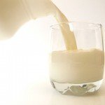 Antibiotics-in-milk.jpg